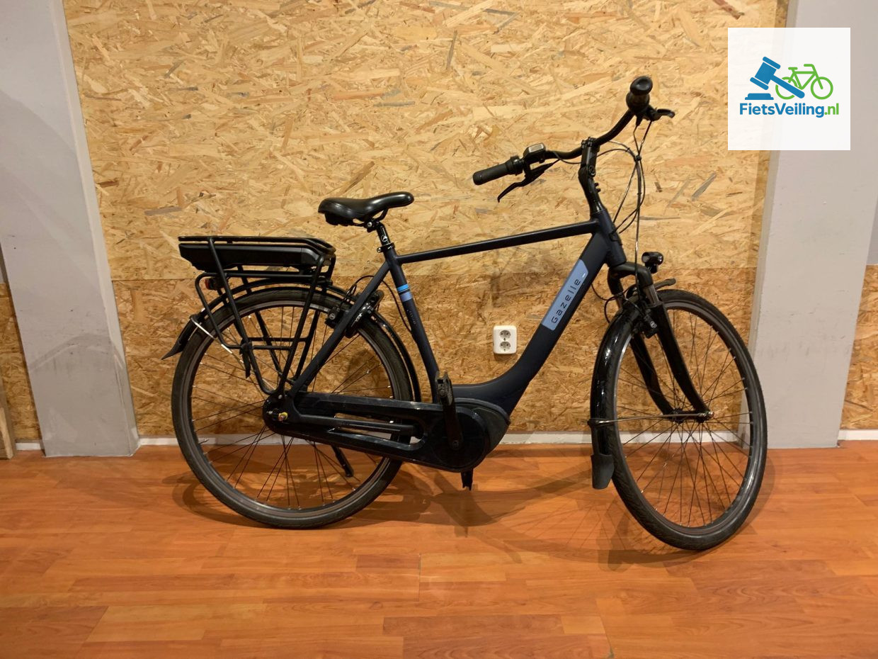 02: Gazelle Paris C7 HMB